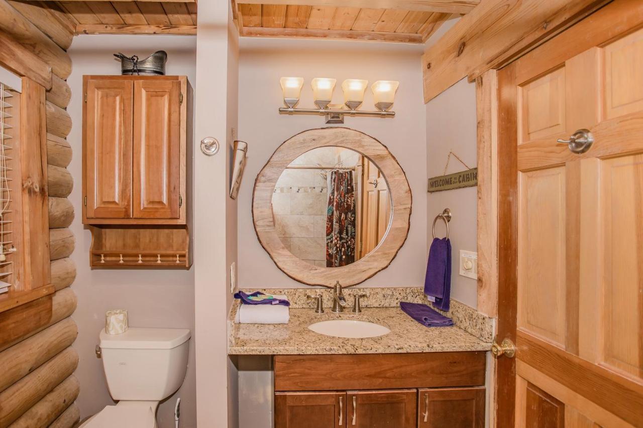 Smoky Bear Lodge With Guest House, Hot Tub, 1089 Free Tickets Each Paid Day, Dollywood And More Sevierville Ngoại thất bức ảnh