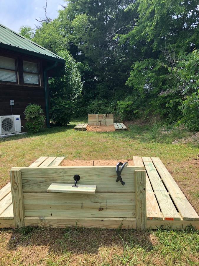Smoky Bear Lodge With Guest House, Hot Tub, 1089 Free Tickets Each Paid Day, Dollywood And More Sevierville Ngoại thất bức ảnh